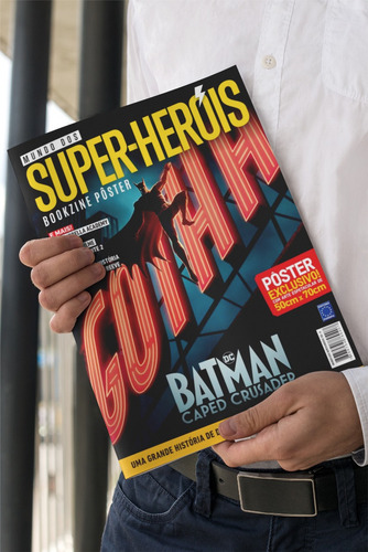 Superpôster Mundo Dos Super-heróis - Batman Caped Crusader, De Editora Europa., Vol. 1. Editorial Europa, Capa Mole, Edição 2024-09-26 00:00:00 Em Português