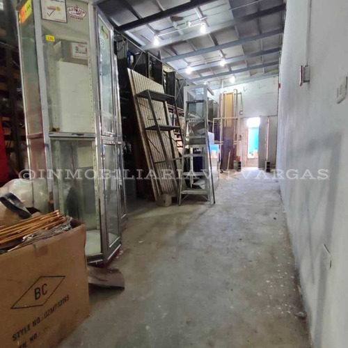 Imagen 8 de 9 de Se Vende Local Comercial En Maiquetia Estado La Guaira Ref 239