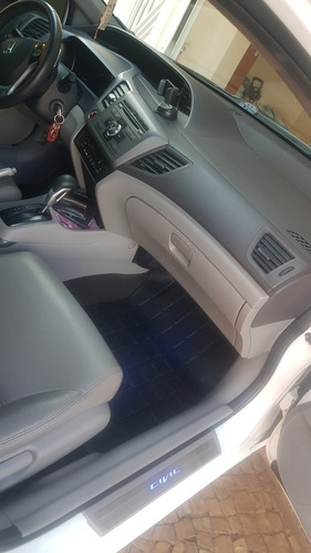 Imagem 11 de 13 de Honda Civic 2014 2.0 Lxr Flex Aut. 4p