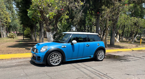Mini Cooper S 1.6 Redcliffe Mt