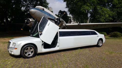Limousine Chrysler 300c V6 2009 Luxo, Conforto E Ideal Par