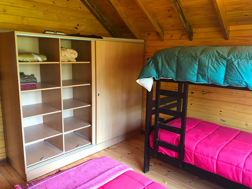 Imagen 14 de 22 de Alojamiento Ruca Wenüy (cabaña De Amigos/as) Bariloche