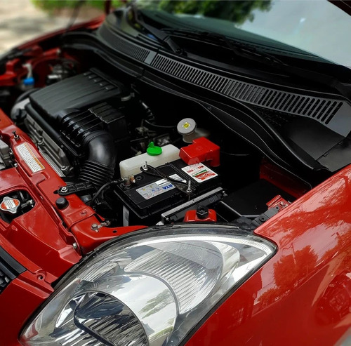 Imagen 5 de 11 de Suzuki Swift 2011 1.5 N