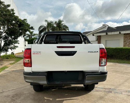 Toyota Hilux 2.4 Cd Dx 150cv 4x2