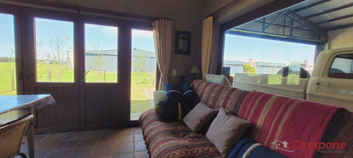 Venta De Casa 3 Ambientes Con Hangar En El Aero Country Club General Rodriguez