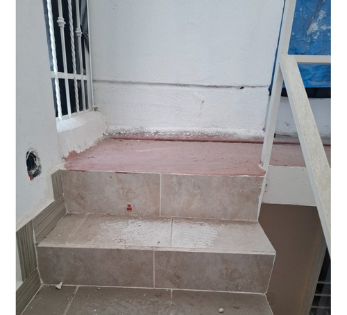 Excelente Casa Adaptada Como Bodega, Las Americas Ecatepec