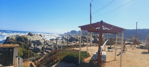 Venta De Casa En Condominio Rocas De Córdova, El Tabo.