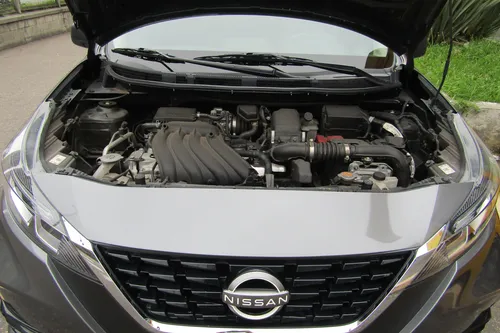 Nissan March 1.6 Sense At