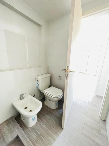 Departamento De 1 Dormitorio En Venta C/renta, Barrio Cofico