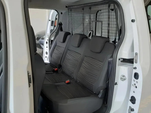 Imagen 9 de 17 de Kangoo Express Emotion 5a 1.6 Sce Oferta Ya