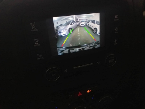Imagem 6 de 10 de Jeep Renegade Limited Aut. 1.8 Flex Completa