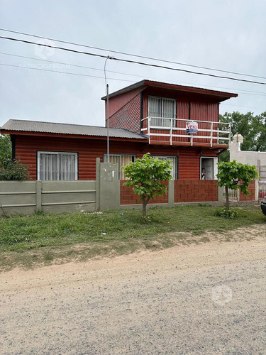 Casa En General Belgrano
