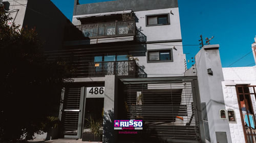 Venta De Departamento De 4 Ambientes Con Terraza Y Cochera