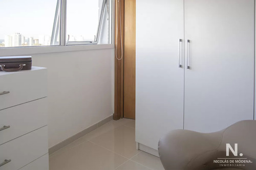 Oportunidad En Playa Mansa, Finamente Decorado. Sunrise Tower