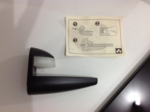 Imagen 5 de 6 de Estante De Vidrio Negro Con Soportes 60 X 15 Cm X 10mm