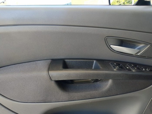 Punto 1.6 Essence 16v Flex 4p Automatizado