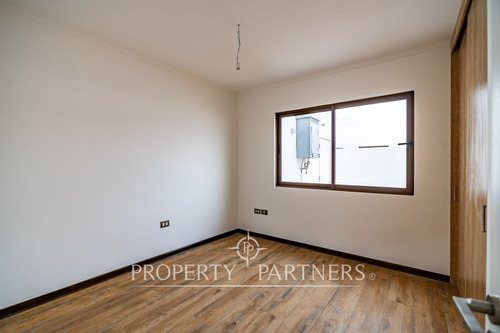Casa Nueva Y Exclusiva En Sector Peñuelas