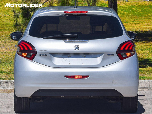 Imagen 4 de 25 de Peugeot 208 Active 1.2 Extra Full | Permuta / Financia