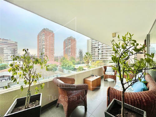 Departamento En Venta De 4 Dorm. En Las Condes