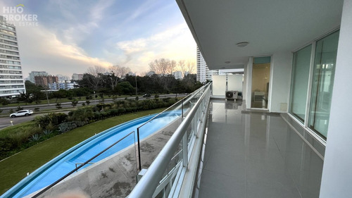Venta De Apartamento Esquinero, Torre One I, Roosevelt, Punta Del Este.