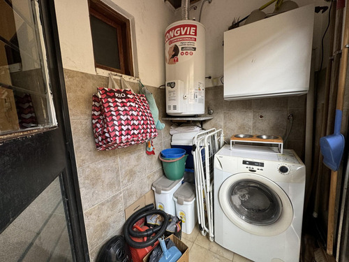 Casa En Venta En Zona Sur 3 Dormitorios