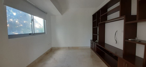 Imagen 4 de 14 de Apartamento En Alquiler Piantini Con Linea Blanca 3 Habitaciones Piscina