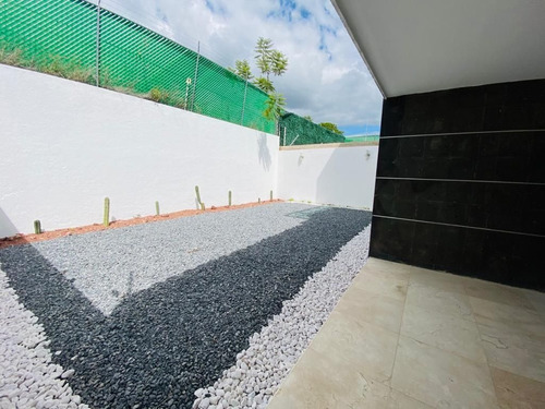 Imagen 4 de 20 de En Renta Residencia En Cumbres Del Lago, Jardín, Gran Terren