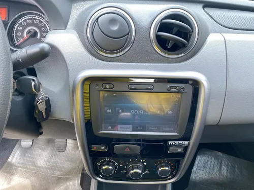 Renault Logan 1.6 Expression Fii