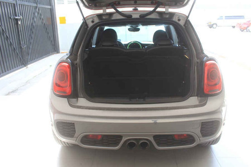 Imagen 11 de 15 de Mini Cooper S 2017 3p S J Cooper Works Hot Chili L4/2.0/t A
