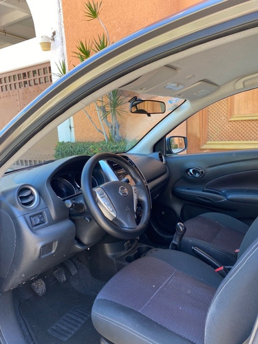 Imagen 6 de 11 de Nissan Versa 2017 1.6 Advance Mt