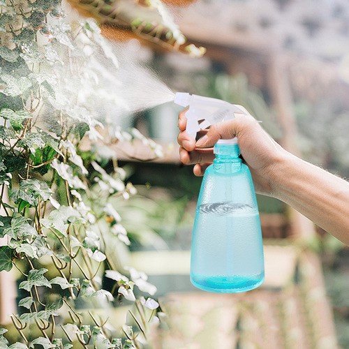 Una Regadera A Presión De Gran Capacidad En Aerosol Para Jar