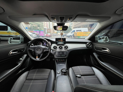 Mercedes-Benz Classe GLA 1.6 Enduro Turbo Flex 5p