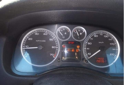 Imagen 17 de 25 de Fiat Palio Weekend Adventure