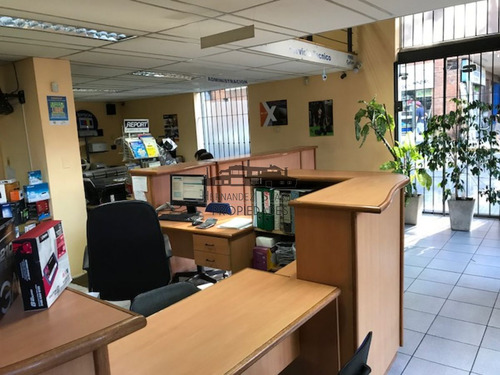 Imagen 14 de 14 de Venta De Local En Pocitos Con Renta 270mts2 En 3 Plantas