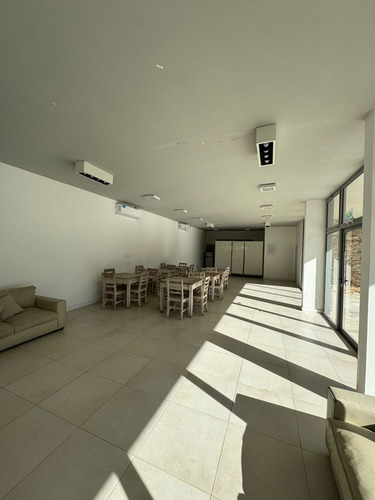 Alquiler 2 Ambientes Con Balcon