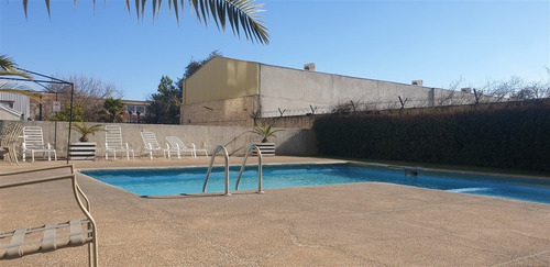 Departamento Central En Venta De 2 Dorm. En Talca