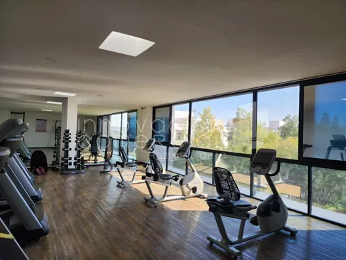 Casa En Renta En Altos Juriquilla, En Excelentes Condiciones Con Amenidades.