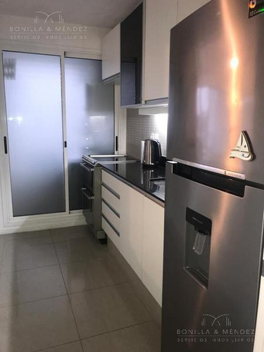 Jardines De La Sierra, 2 Dorm, 2 Baños , Cocina Americana, Balcón, Garage En Sub Suelo