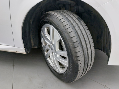 Peugeot 208 1.6 16V FLEX ACTIVE AT6