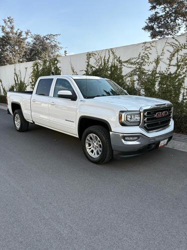 GMC Sierra 5.4 Cabina Regular Sle 4x4 At