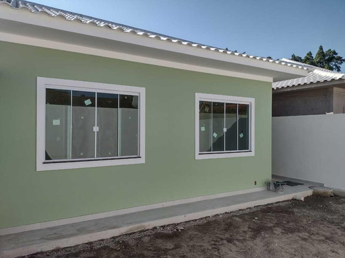 Imagem 3 de 13 de Casa 2 Dormitórios Para Venda Em Araruama, Pontinha, 3 Dormitórios, 1 Suíte, 2 Banheiros, 2 Vagas - 274_2-546695