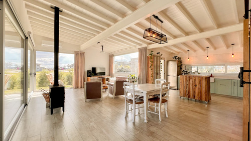 Venta Hermosa Casa Barrancas De San Benito, Chapadmalal