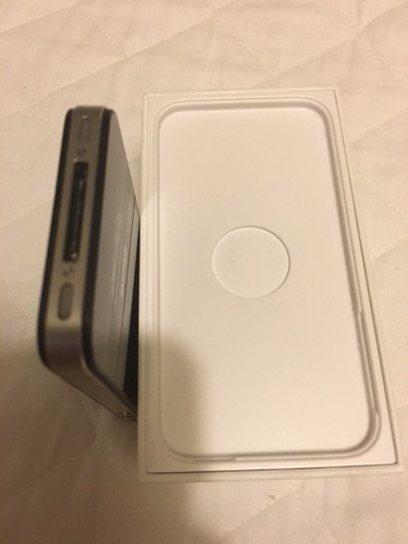 iPhone 4s 8gb Desbloqueado Em Ótimo Estado!!!