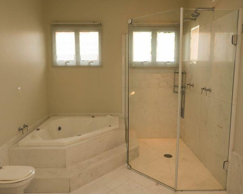 Belíssima Casa À Venda No Residencial Alpha 5 - 1624 - 67735324
