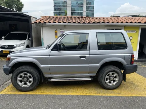 Mitsubishi Montero 3.0 V13VNA 4X4