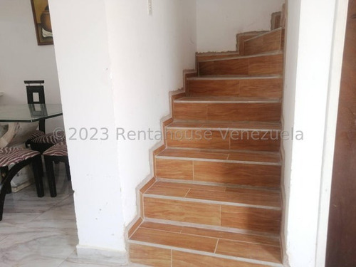 Imagen 6 de 30 de ||**|| Casa En Alquiler Final Av. La Mata, Cocina Semi Equipada, Céntrica, Amplia Cod Flex #23-19051/* 0414-523-21-38*/