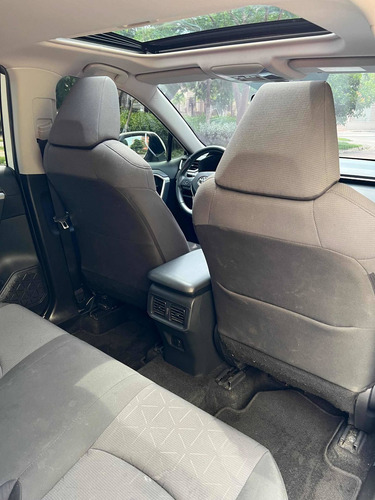 Imagen 10 de 18 de Toyota Rav4 2020 2.0 Xroad