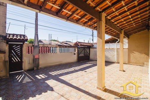 Imagem 2 de 14 de Casa No Bairro Jardim Peruíbe Em Peruíbe - 4921