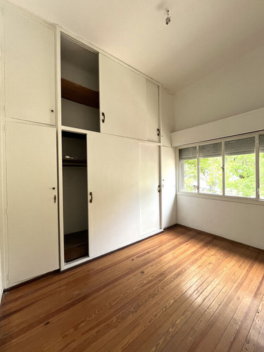 Magnifica Casa De Estilo Proxima A Bulevar España Y Ellauri!! Unica!!!