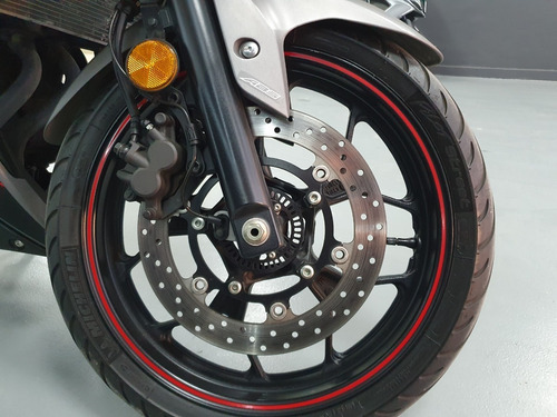 Imagen 14 de 15 de Yamaha Yzf R3 Año 2016 Color Gris Motocicleta As Automobili